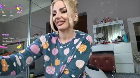 Snapshot of allesya23 chatting on 5, 12, 2025 onlyfansallesya23 online show from 5, 12, 2025