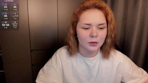 Snapshot of alli_zi chatting on 24, 4, 2026 Blair online show from 24, 4, 2026