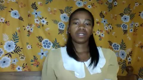 Snapshot of alliciax632770q chatting on 5, 5, 2026 alliciax632770q online show from 5, 5, 2026