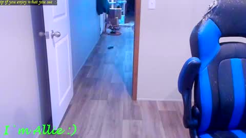 Snapshot of alliekat62 chatting on 22, 2, 2025 Allie online show from 22, 2, 2025