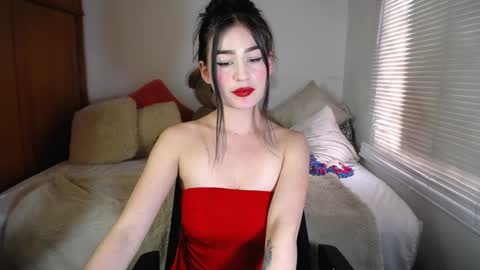 Snapshot of allierose_ chatting on 3, 12, 2024 Allie online show from 3, 12, 2024