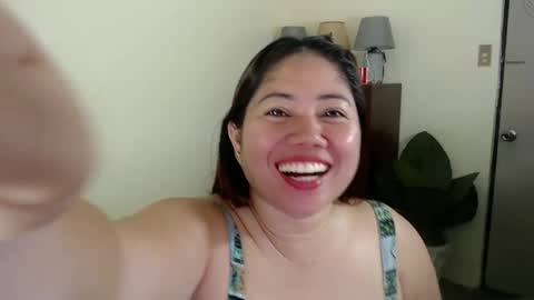 Snapshot of allisabrazer chatting on 4, 10, 2025 Allisa online show from 4, 10, 2025