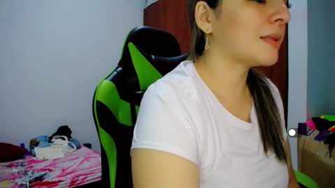 Snapshot of allison_baby_2416 chatting on 20, 1, 2025 Alisson online show from 20, 1, 2025