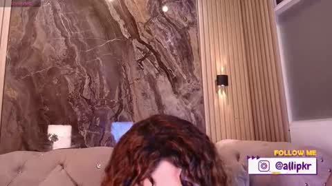 Snapshot of allison_parker1_ chatting on 25, 11, 2025 allison_parker1_ online show from 25, 11, 2025