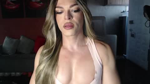 Allison Victoria online show from 1, 5, 2026