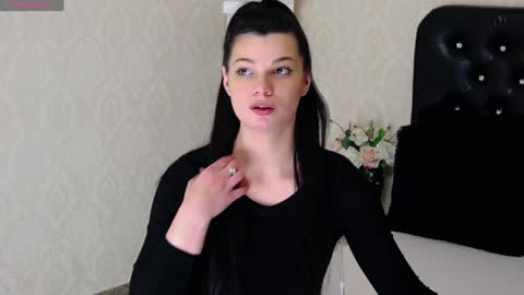 Snapshot of allisonn223 chatting on 14, 12, 2024 Deea online show from 14, 12, 2024
