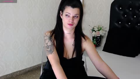 Snapshot of allisonn223 chatting on 25, 12, 2024 Deea online show from 25, 12, 2024