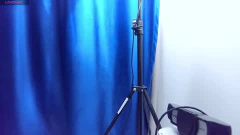 Snapshot of allisonsweetie chatting on 12, 3, 2025 AllisonSweetie online show from 12, 3, 2025