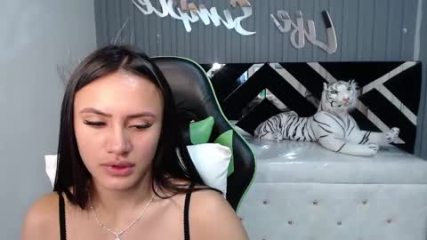 Snapshot of allisson_a chatting on 11, 1, 2025 Allisson online show from 11, 1, 2025