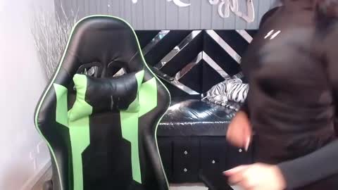 Snapshot of allisson_a chatting on 31, 1, 2025 Allisson online show from 31, 1, 2025