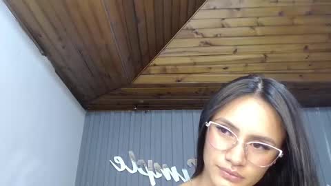 Snapshot of allisson_a chatting on 8, 2, 2025 Allisson online show from 8, 2, 2025