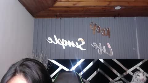 Snapshot of allisson_a chatting on 13, 2, 2025 Allisson online show from 13, 2, 2025