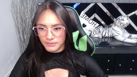 Snapshot of allisson_a chatting on 14, 2, 2025 Allisson online show from 14, 2, 2025