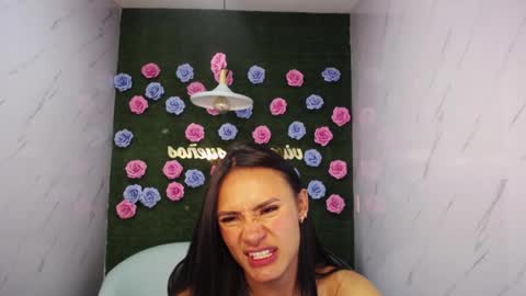 Snapshot of allisson_a chatting on 11, 3, 2025 Allisson online show from 11, 3, 2025