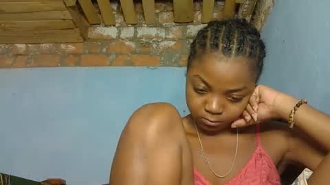 allizida01 online show from 12, 2, 2026