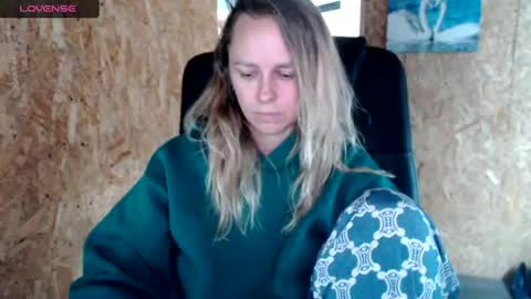 Snapshot of alllexandra chatting on 19, 6, 2026 alllexandra online show from 19, 6, 2026