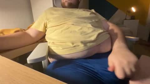 Snapshot of allowis2 chatting on 23, 10, 2025 allowis2 online show from 23, 10, 2025