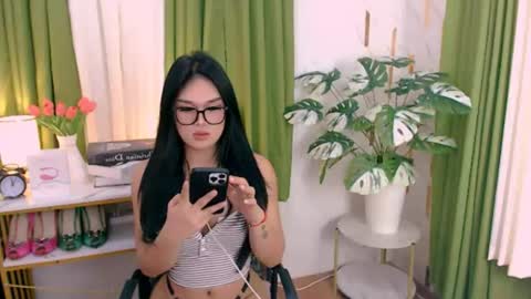 Snapshot of alluring_brianna08 chatting on 3, 7, 2026 Brianna online show from 3, 7, 2026