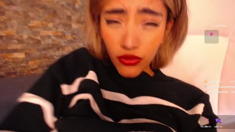 Snapshot of ally_summer chatting on 26, 2, 2025 ally_summer online show from 26, 2, 2025