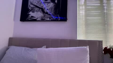 Snapshot of allyanalangel chatting on 4, 3, 2026 allyanalangel online show from 4, 3, 2026