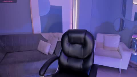 Alisson online show from 8, 3, 2025