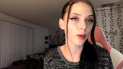 Snapshot of allyoursss1212 chatting on 14, 2, 2025 Ally Girl In Her Ally World online show from 14, 2, 2025
