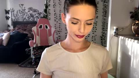 Snapshot of allyoursss1212 chatting on 22, 2, 2025 Ally Girl In Her Ally World online show from 22, 2, 2025