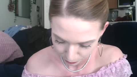 Snapshot of allyoursss1212 chatting on 3, 7, 2026 Ally Girl In Her Ally World online show from 3, 7, 2026