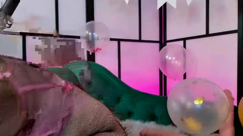 Snapshot of allys_secret chatting on 1, 3, 2025 Call me Ally online show from 1, 3, 2025