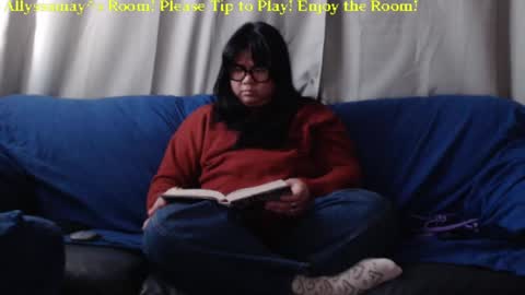 Allyssamay online show from 3, 3, 2025