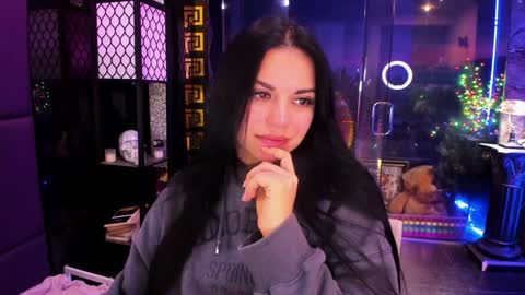 Alma online show from 8, 10, 2025