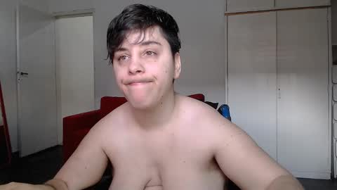 Snapshot of almondonwheels chatting on 16, 1, 2025 Almond online show from 16, 1, 2025