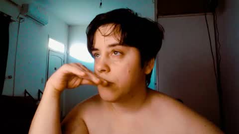 Almond online show from 19, 12, 2025