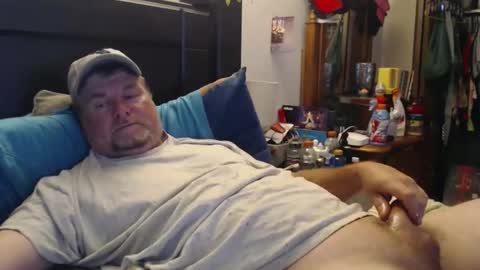Snapshot of almostheaven chatting on 7, 6, 2026 almostheaven online show from 7, 6, 2026