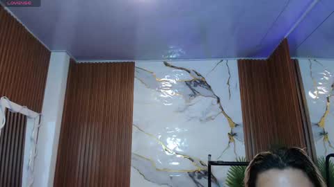 alonddra_tay online show from 6, 5, 2026