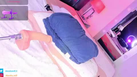 Snapshot of alondra_milff chatting on 30, 11, 2025 ALONDRAMILF online show from 30, 11, 2025