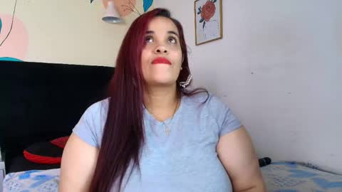 Snapshot of alondra_zaens chatting on 7, 5, 2026 Alondra online show from 7, 5, 2026