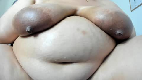 Snapshot of alondra_zaens chatting on 5, 6, 2026 Alondra online show from 5, 6, 2026