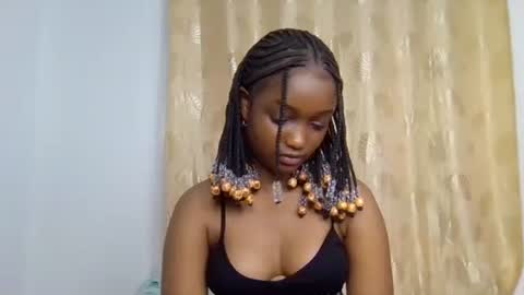 Snapshot of alora_bby chatting on 27, 11, 2025 Elly online show from 27, 11, 2025