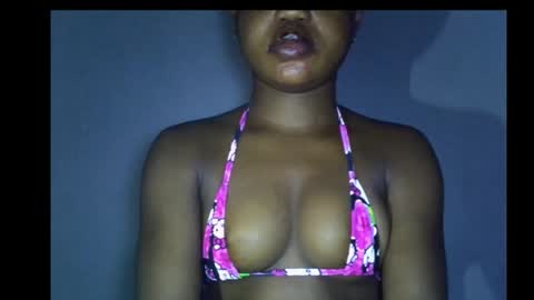 Snapshot of alosexy_bae chatting on 25, 11, 2025 alo online show from 25, 11, 2025