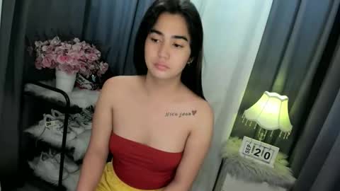 Snapshot of alovelydollnica chatting on 19, 9, 2025 alovelydollnica online show from 19, 9, 2025