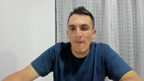 Snapshot of alphadesire69 chatting on 17, 12, 2025 AlphaDesire69 online show from 17, 12, 2025