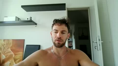 alphah_hunk online show from 13, 9, 2025