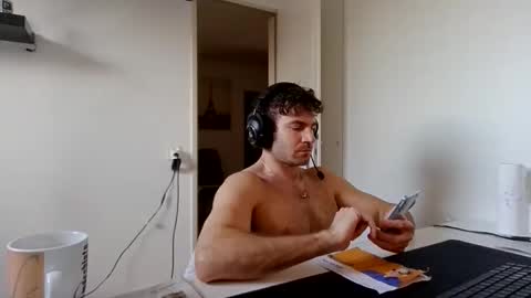 alphah_hunk online show from 17, 1, 2026