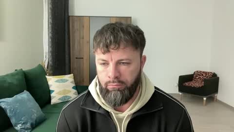 Jhonny online show from 7, 3, 2025