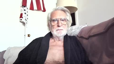 AlphaUniform online show from 11, 1, 2025