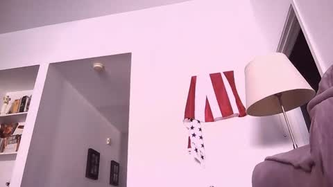 AlphaUniform online show from 16, 9, 2025