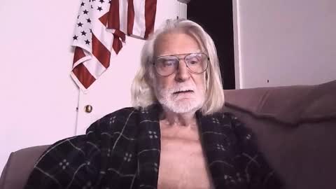 AlphaUniform online show from 18, 3, 2026