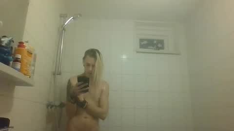 altboy010 online show from 1, 1, 2025