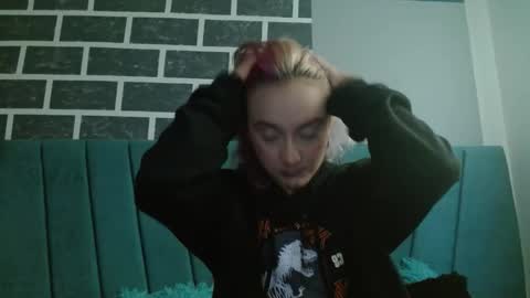 Alter  online show from 25, 11, 2025